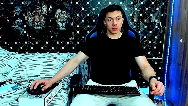 Snapshot of javiersexymann chatting on 07.19.26 javiersexymann online show from 07.19.26