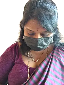 Snapshot of chaitara-reddy chatting on 02.07.26 chaitara-reddy online show from 02.07.26