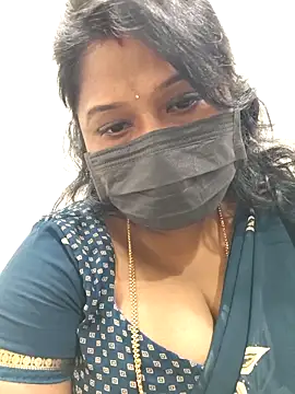 Snapshot of chaitara-reddy chatting on 02.10.26 chaitara-reddy online show from 02.10.26