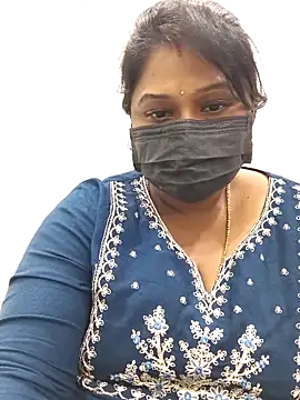 Snapshot of chaitara-reddy chatting on 02.11.26 chaitara-reddy online show from 02.11.26