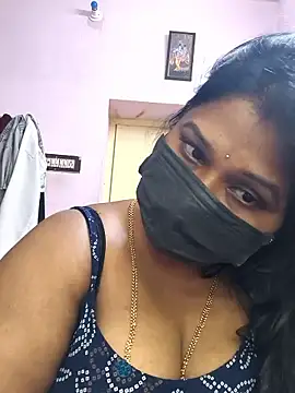 Snapshot of chaitara-reddy chatting on 02.19.26 chaitara-reddy online show from 02.19.26