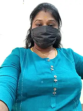 Snapshot of chaitara-reddy chatting on 03.04.26 chaitara-reddy online show from 03.04.26