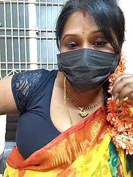 Snapshot of chaitara-reddy chatting on 03.04.26 chaitara-reddy online show from 03.04.26