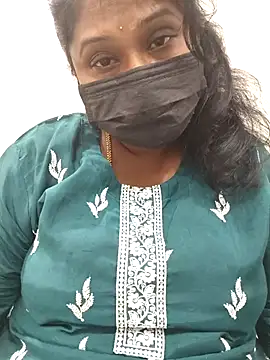 Snapshot of chaitara-reddy chatting on 03.11.26 chaitara-reddy online show from 03.11.26