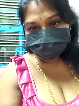 Snapshot of chaitara-reddy chatting on 03.14.26 chaitara-reddy online show from 03.14.26