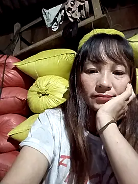 Snapshot of Mini3333 chatting on 10.01.25 Mini3333 online show from 10.01.25