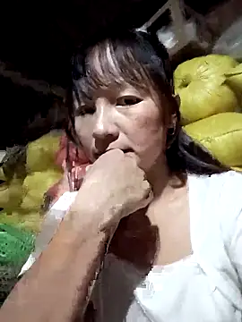 Snapshot of Mini3333 chatting on 10.08.25 Mini3333 online show from 10.08.25