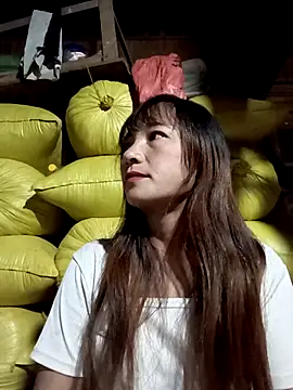 Snapshot of Mini3333 chatting on 10.14.25 Mini3333 online show from 10.14.25