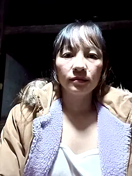 Snapshot of Mini3333 chatting on 11.06.25 Mini3333 online show from 11.06.25