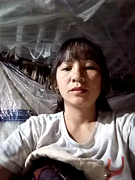 Snapshot of Mini3333 chatting on 11.08.25 Mini3333 online show from 11.08.25