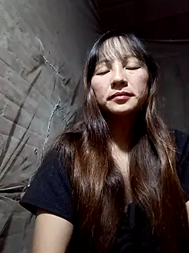 Snapshot of Mini3333 chatting on 11.17.25 Mini3333 online show from 11.17.25