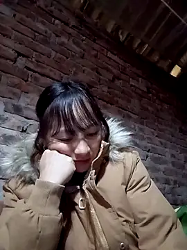 Snapshot of Mini3333 chatting on 11.18.25 Mini3333 online show from 11.18.25