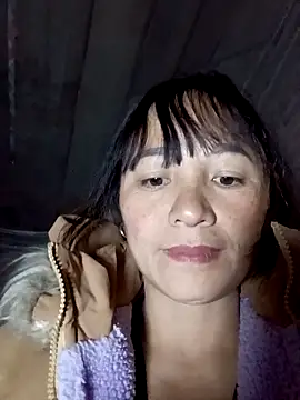 Snapshot of Mini3333 chatting on 11.30.25 Mini3333 online show from 11.30.25