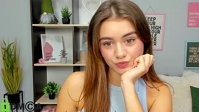 TracySpark online show from 11.08.25