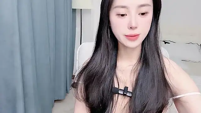 Snapshot of 1cyseason chatting on 09.19.25 1cyseason online show from 09.19.25