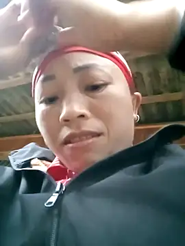 lucybaby00 online show from 12.23.25