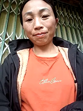 lucybaby00 online show from 04.30.26