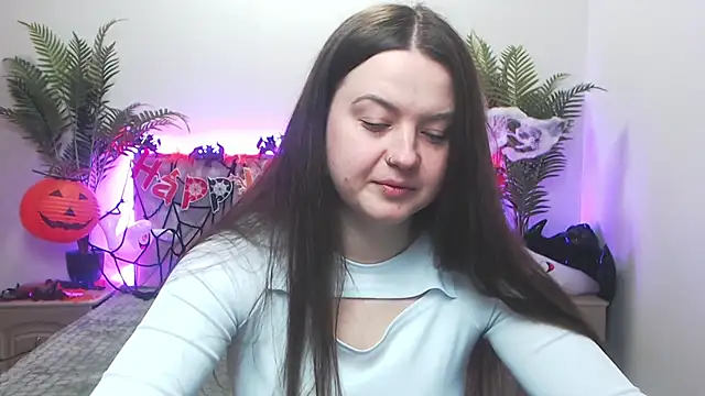 MavkaCute online show from 10.29.25