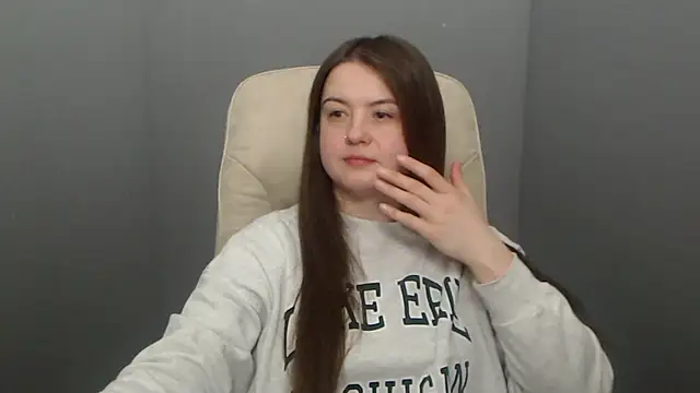 MavkaCute online show from 02.21.26