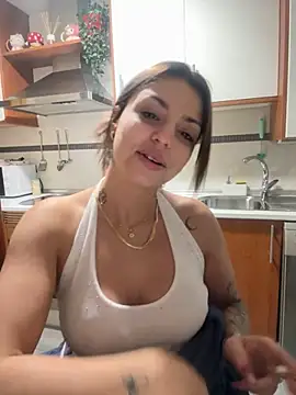 NoeliaGarcia17 online show from 10.26.25