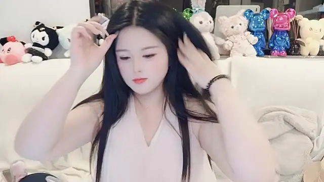 SweetTease2025 online show from 05.05.26