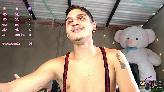 Snapshot of Angel_latinboy chatting on 05.19.26 Angel latinboy online show from 05.19.26