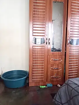 Snapshot of small_D94 chatting on 02.25.26 small D94 online show from 02.25.26