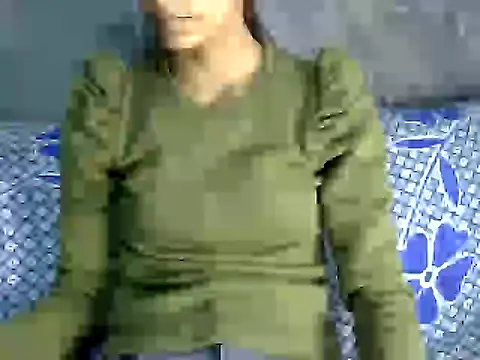 Snapshot of Your-muskan chatting on 12.13.25 Your-muskan online show from 12.13.25