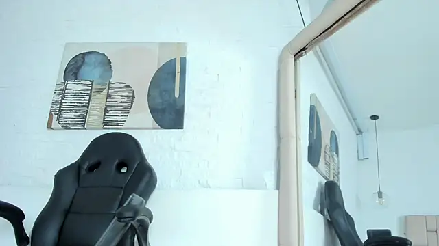 Snapshot of Sarah_GothicGirl chatting on 03.12.26 Sarah GothicGirl online show from 03.12.26