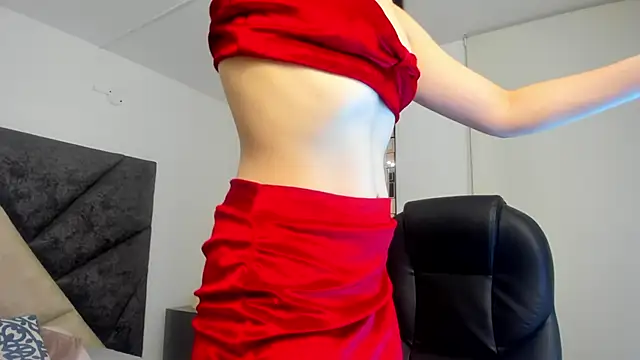 SaraWagner  online show from 10.27.25