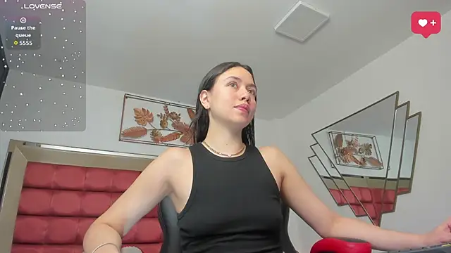 SaraWagner  online show from 07.29.26