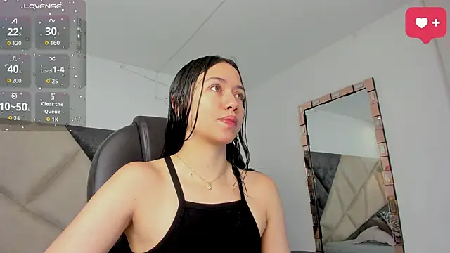 SaraWagner  online show from 08.06.26