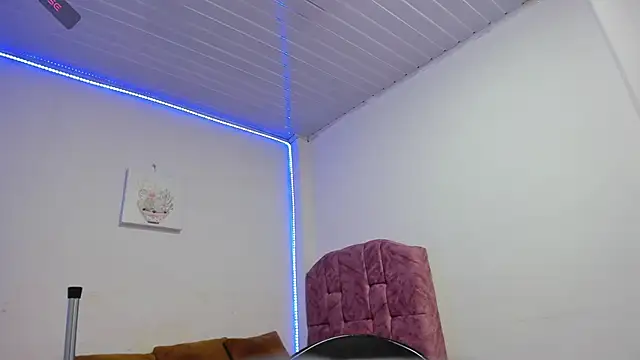 esmeraldaladys online show from 04.30.26