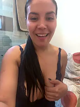 MacaW09 online show from 02.27.26