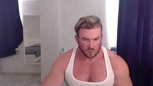 Snapshot of ThorHemsworthRU chatting on 12.19.24 ThorHemsworthRU online show from 12.19.24