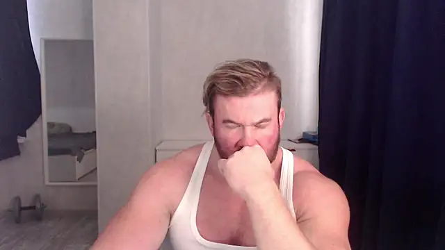 Snapshot of ThorHemsworthRU chatting on 12.27.24 ThorHemsworthRU online show from 12.27.24