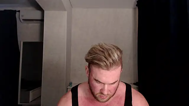 Snapshot of ThorHemsworthRU chatting on 02.17.25 ThorHemsworthRU online show from 02.17.25