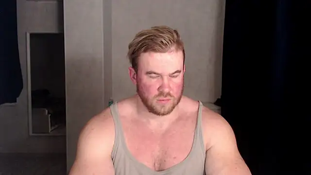 Snapshot of ThorHemsworthRU chatting on 03.09.25 ThorHemsworthRU online show from 03.09.25