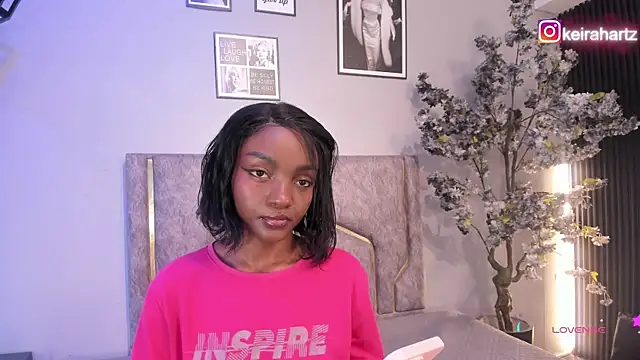 Keirahartz online show from 05.02.26