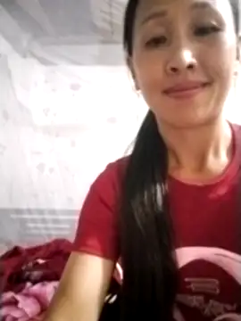 cute love00 online show from 09.18.25