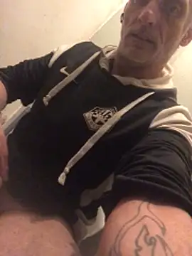 Snapshot of pepis117 chatting on 02.15.26 pepis117 online show from 02.15.26