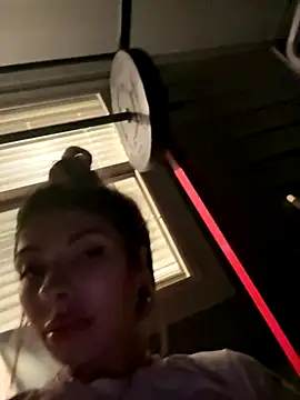 Snapshot of bbgurlnickii chatting on 09.13.25 bbgurlnickii online show from 09.13.25