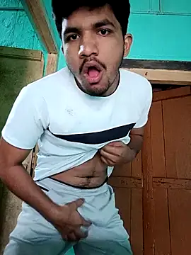 Snapshot of sexofbro chatting on 11.08.25 sexofbro online show from 11.08.25