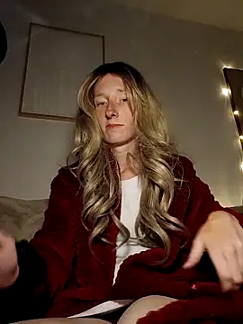 Maeve92 online show from 09.27.25