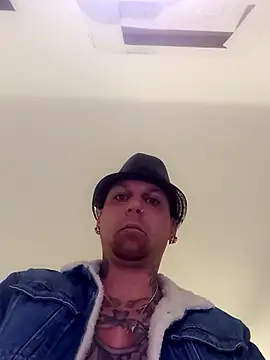 Snapshot of Premium-Jogurt chatting on 11.26.25 Premium-Jogurt online show from 11.26.25