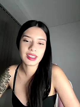 Snapshot of giasteele chatting on 11.28.25 giasteele online show from 11.28.25