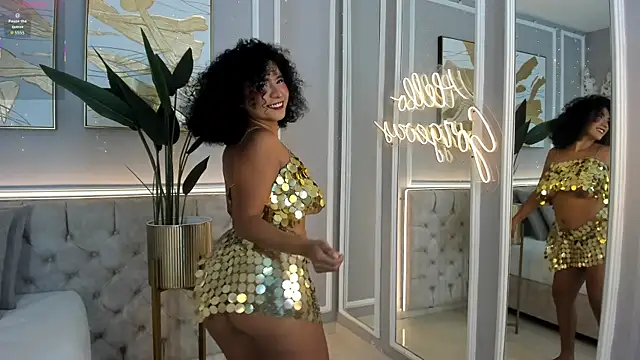 Snapshot of ellette__ chatting on 11.14.25 ellette online show from 11.14.25