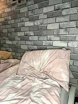 Poppy frankie online show from 11.12.25