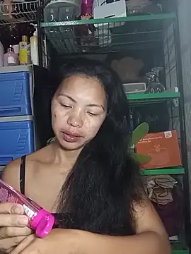 Snapshot of oceanlover23 chatting on 11.15.25 oceanlover23 online show from 11.15.25