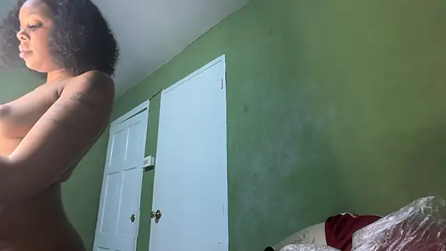 Liaprettygirl online show from 05.21.26